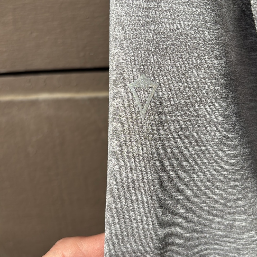 Ivivva Gray Kids Jogger Pants - Picture 5 of 6